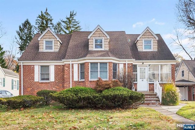 49 Fairview Avenue 47, Closter, NJ 07624
