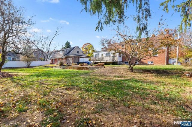 49 Fairview Avenue 47, Closter, NJ 07624