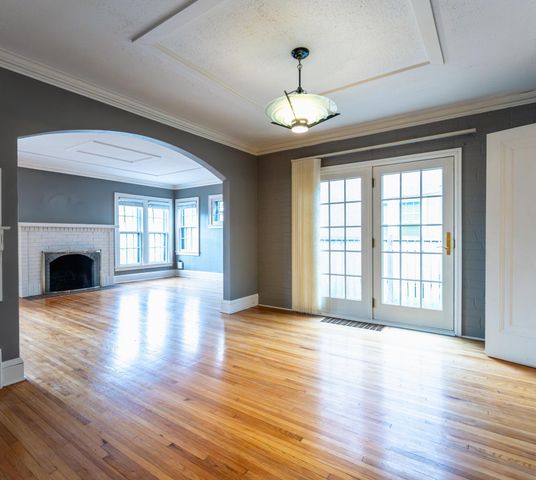 5348 Drew Avenue S, Minneapolis, MN 55410