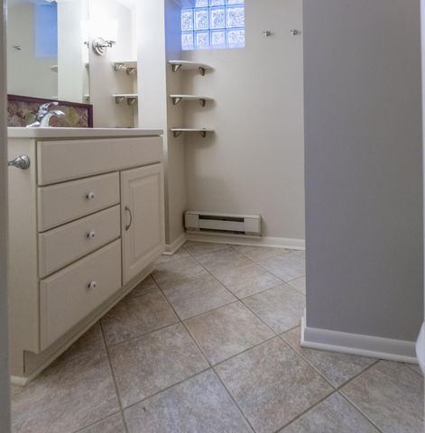 5348 Drew Avenue S, Minneapolis, MN 55410