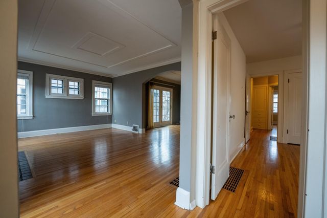 5348 Drew Avenue S, Minneapolis, MN 55410