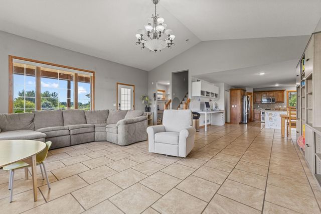 4709 358th Street, North Branch, MN 55056