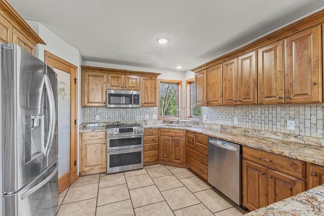 4709 358th Street, North Branch, MN 55056
