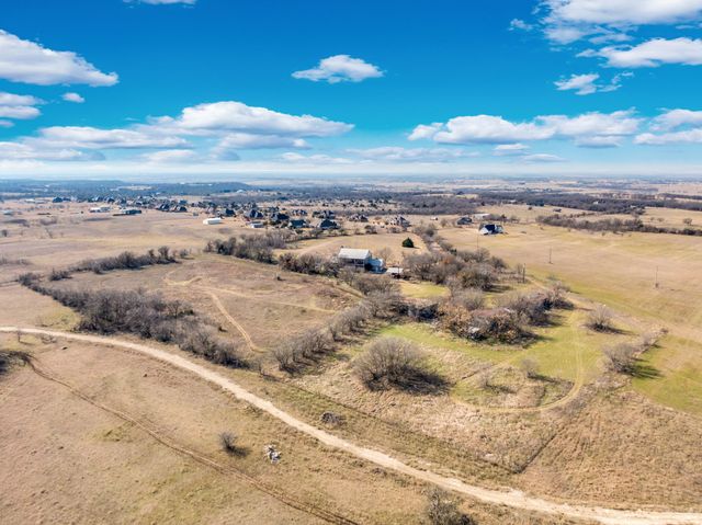 10400 Baucum Road, Midlothian, TX 76065