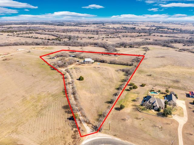 10400 Baucum Road, Midlothian, TX 76065