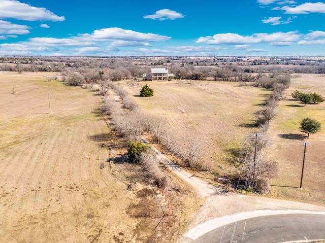 10400 Baucum Road, Midlothian, TX 76065