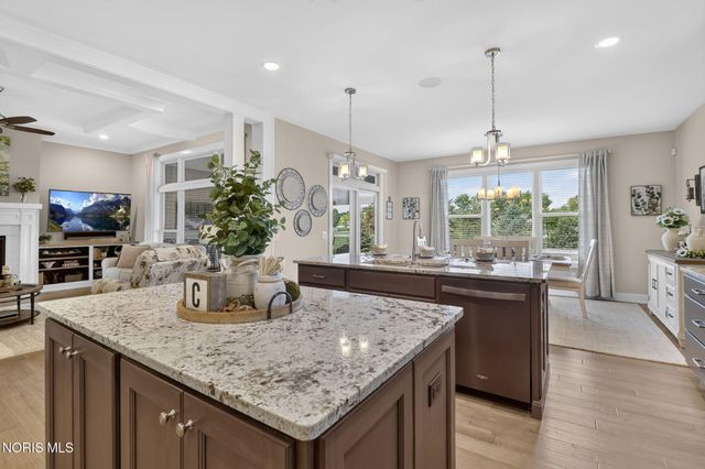 4450 Post Office Circle, Maumee, OH 43537