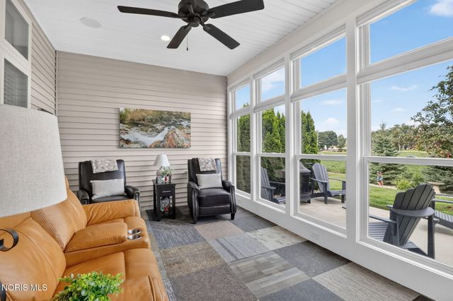 4450 Post Office Circle, Maumee, OH 43537