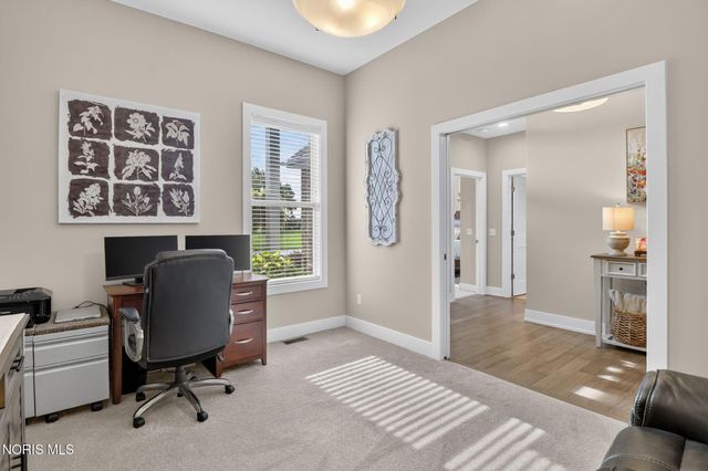 4450 Post Office Circle, Maumee, OH 43537