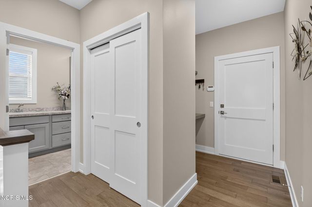 4450 Post Office Circle, Maumee, OH 43537