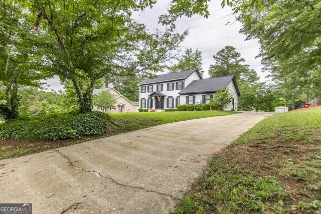 757 Silver Springs Drive, Macon, GA 31210