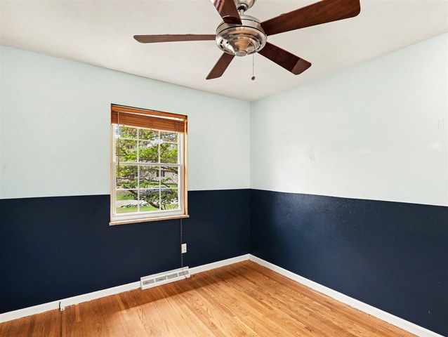 1184 Oakmont Drive, Temperance, MI 48182