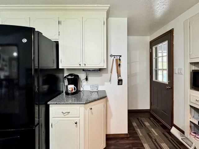 1404 PONDEROSA AVENUE, Green Bay, WI 54313