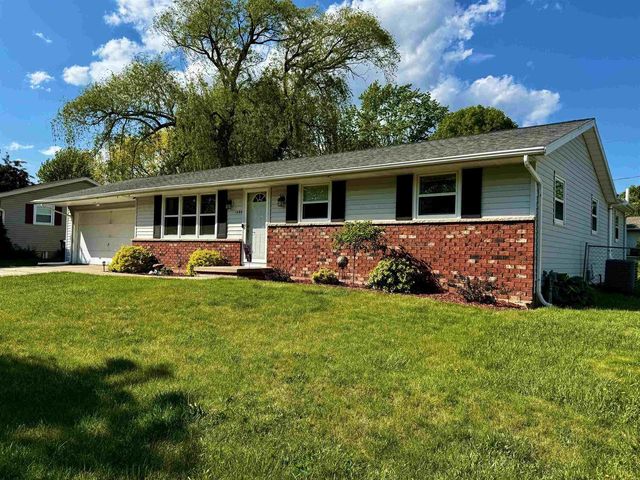 1404 PONDEROSA AVENUE, Green Bay, WI 54313