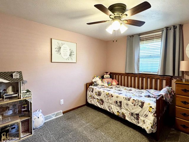 1404 PONDEROSA AVENUE, Green Bay, WI 54313