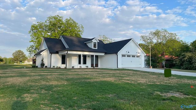 1993 New Haven Drive, Southside, AL 35907