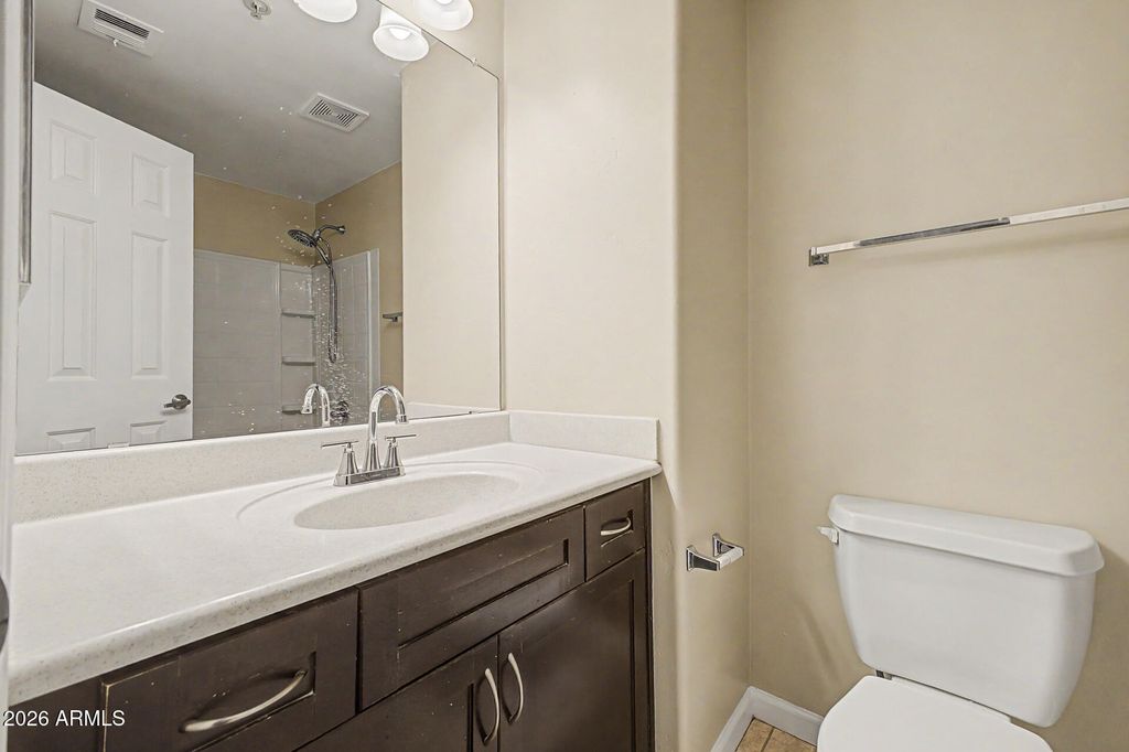 Image 19 of property listing at 1920 E BELL Road 1173, Phoenix, AZ 85022