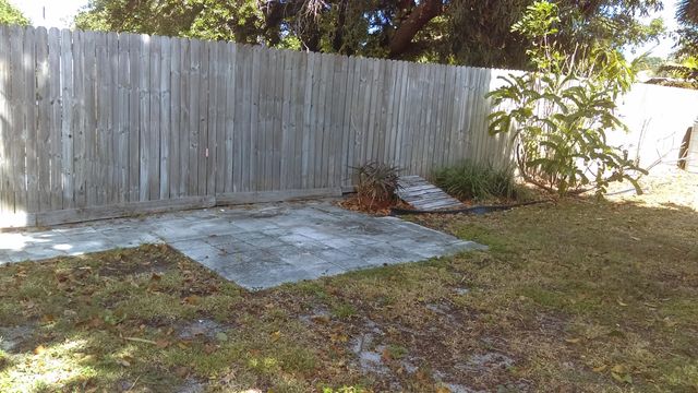 828 Prosperity Farms Road, North Palm Beach, FL 33408