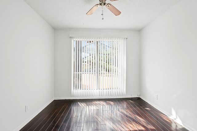 2000 Greens Blvd Apt 14C, Myrtle Beach, SC 29577