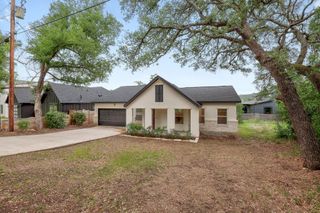 11001 4th ST, Jonestown, TX 78645