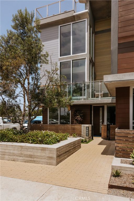 3001 Via Malaga, Newport Beach, CA 92663 — exterior