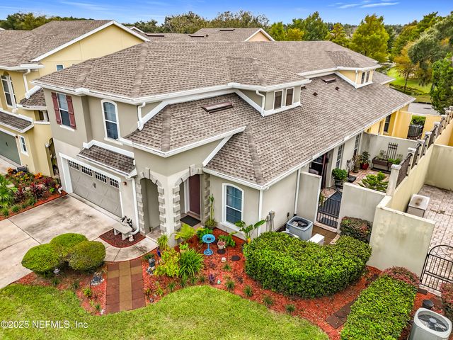 6126 CLEARSKY Drive, Jacksonville, FL 32258