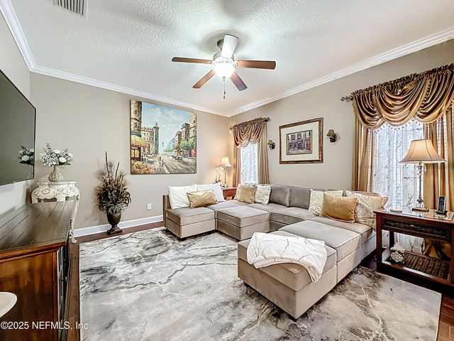 6126 CLEARSKY Drive, Jacksonville, FL 32258