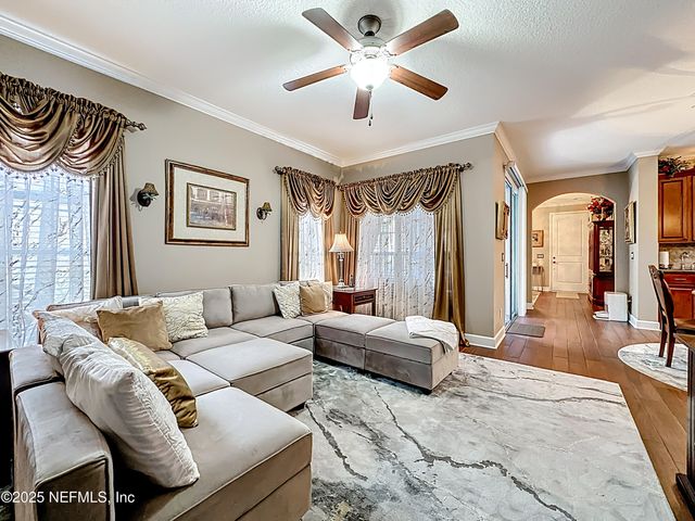 6126 CLEARSKY Drive, Jacksonville, FL 32258