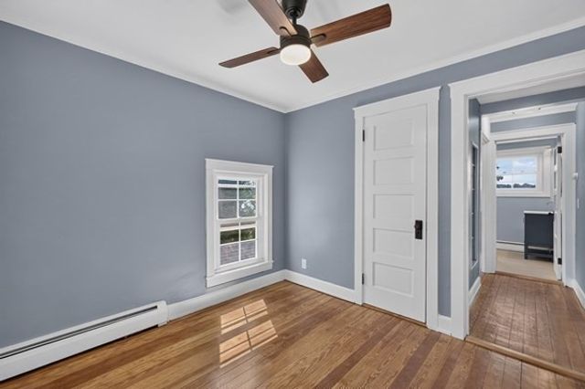 1496 Riverside Ave, Somerset, MA 02726