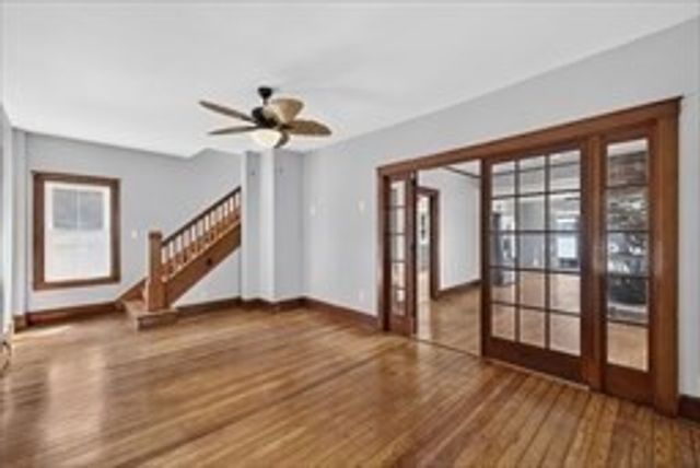 1496 Riverside Ave, Somerset, MA 02726