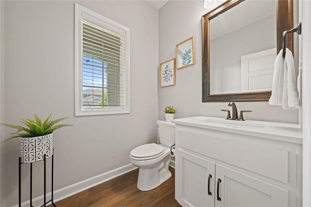 12186 S Quail Ridge Drive, Olathe, KS 66061