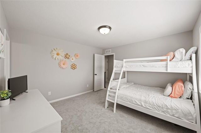 12186 S Quail Ridge Drive, Olathe, KS 66061