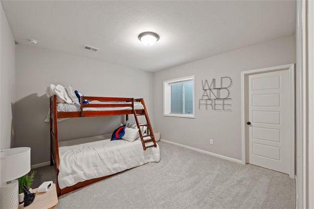 12186 S Quail Ridge Drive, Olathe, KS 66061