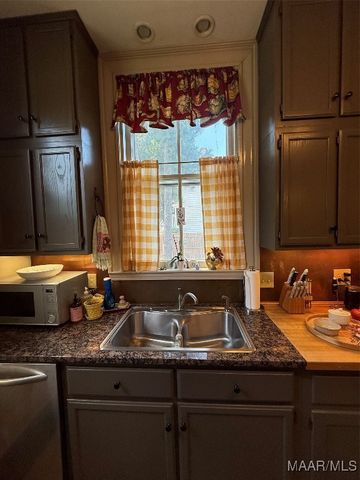 520 Selma Avenue, Selma, AL 36701