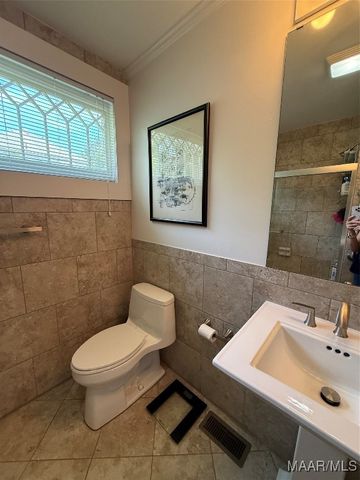 520 Selma Avenue, Selma, AL 36701