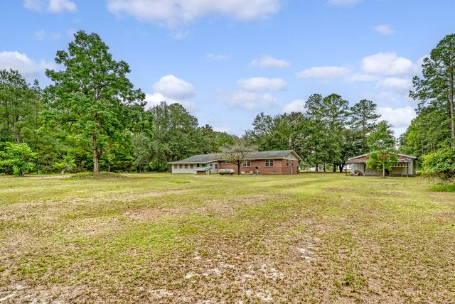 421 Mallard Lake Road, Dorchester, SC 29437