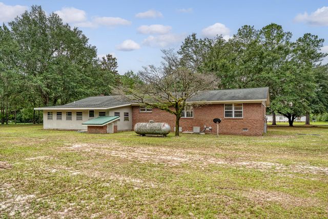 421 Mallard Lake Road, Dorchester, SC 29437