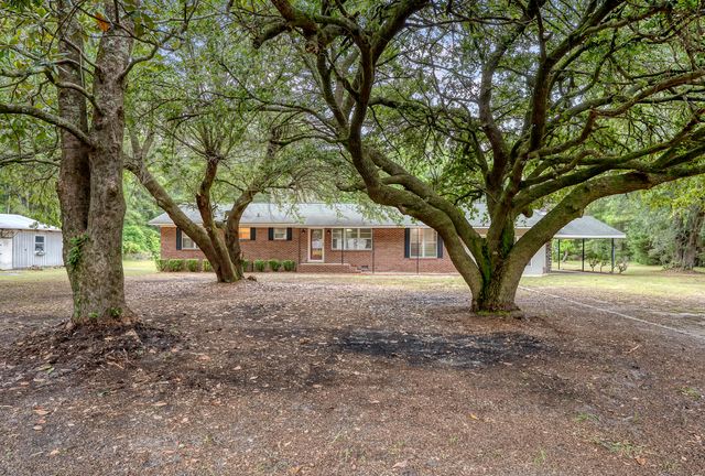 421 Mallard Lake Road, Dorchester, SC 29437