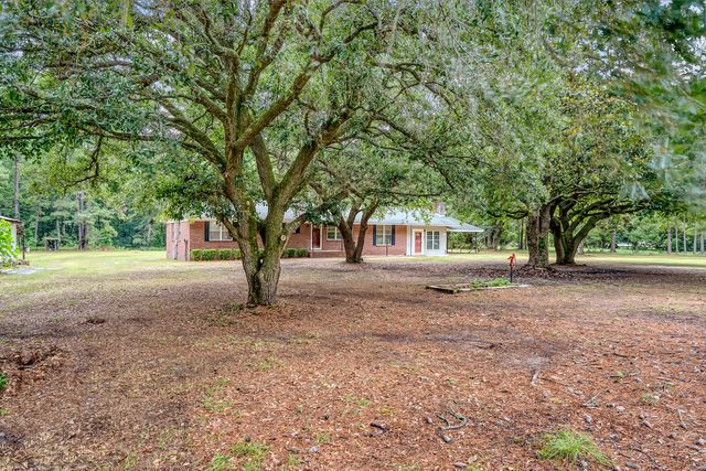 421 Mallard Lake Road, Dorchester, SC 29437