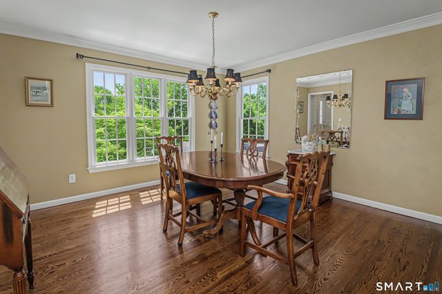 26 Lynn Place, Ridgefield, CT 06877