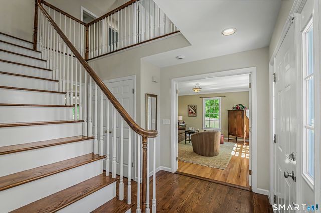 26 Lynn Place, Ridgefield, CT 06877