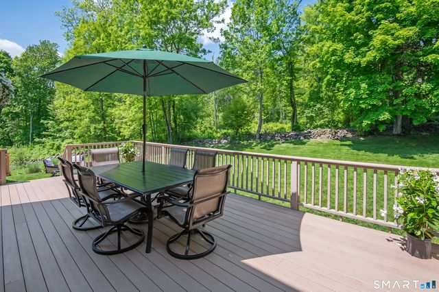 26 Lynn Place, Ridgefield, CT 06877