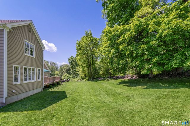 26 Lynn Place, Ridgefield, CT 06877
