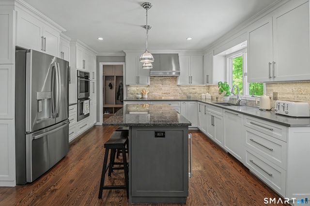 26 Lynn Place, Ridgefield, CT 06877