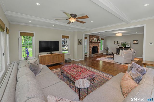 26 Lynn Place, Ridgefield, CT 06877