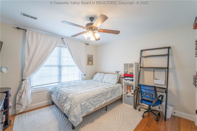 911 Suncrest Road, Charleston, WV 25303