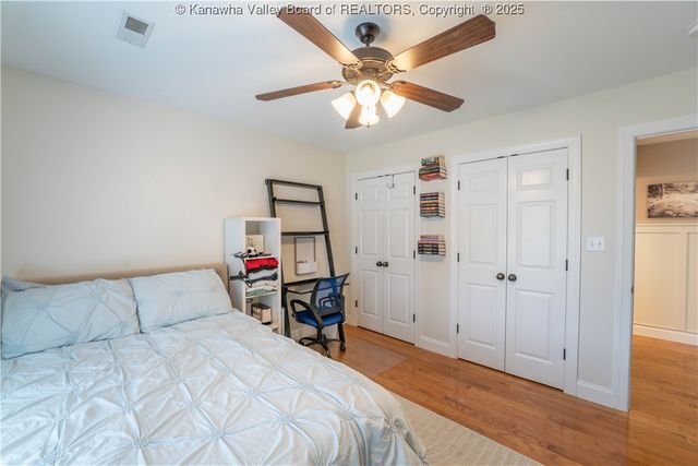 911 Suncrest Road, Charleston, WV 25303