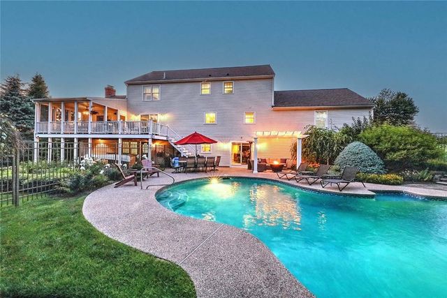96 Windsong Road, Cumberland, RI 02864