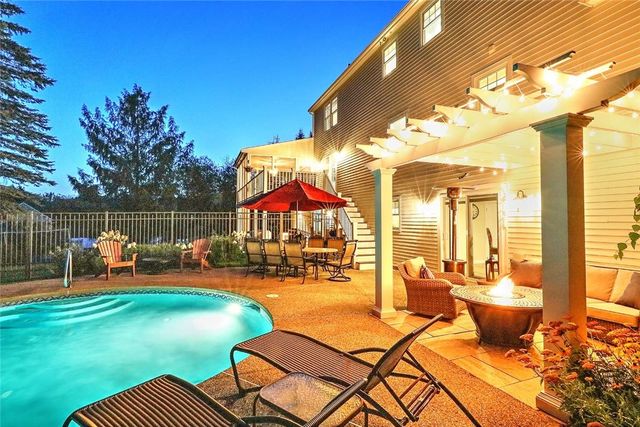96 Windsong Road, Cumberland, RI 02864