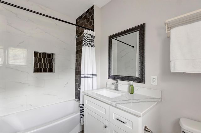 105 Wallisville Road, Liberty, TX 77575